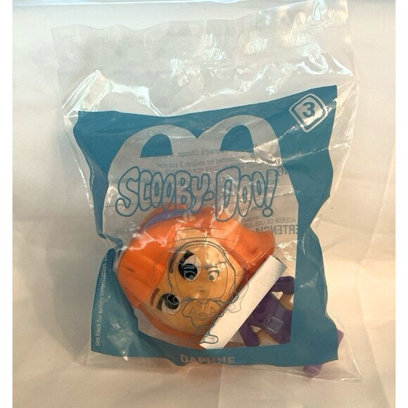 DAPHINE Scooby-Doo Bobble Head Collectible McDonald’s Toy #3 NEW - Picture 2 of 3